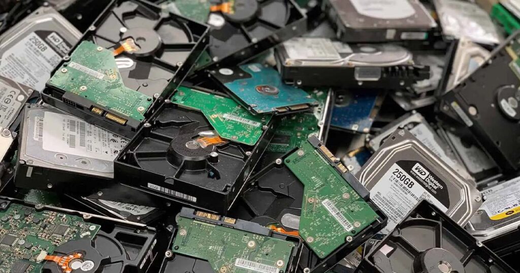 بررسی انواع هارد HDD